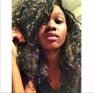 Meet your Posher, Sade